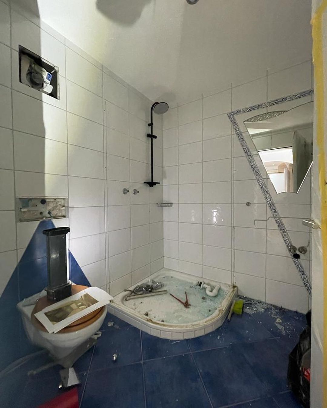 Badsanierung — Sanitärobjekte modern