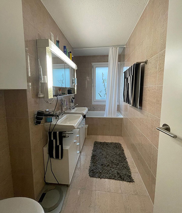 Dusche — neue Armaturen und Glas