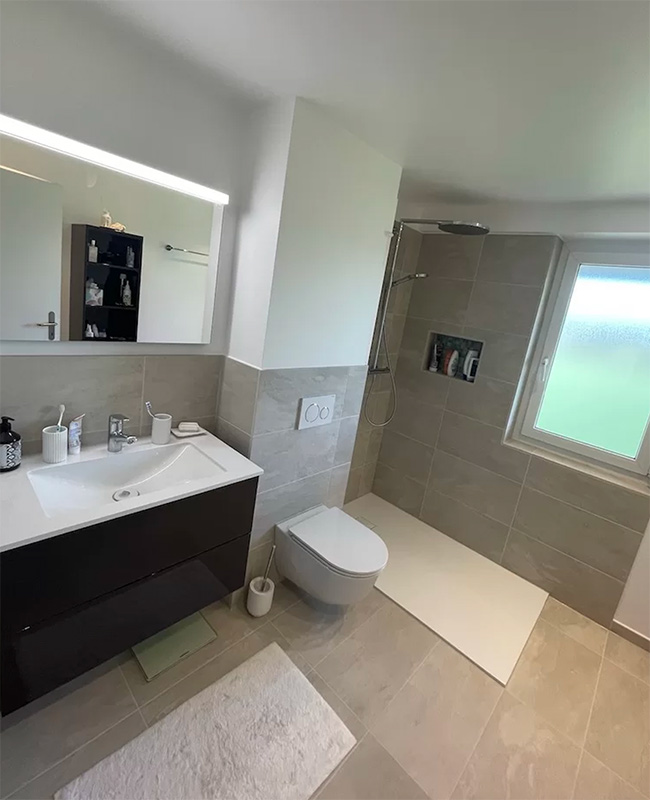 Walk-in-Dusche — barrierefrei